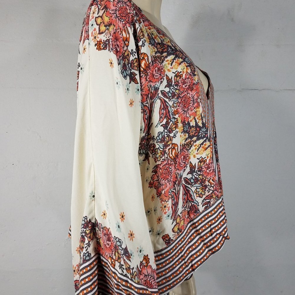 Free People Mix and Match Ivory Striped Floral V-neck Cropped Blouse Top Small - Picture 3 of 8